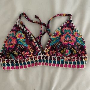 Xhilaration, Medium Floral Bikini Top
